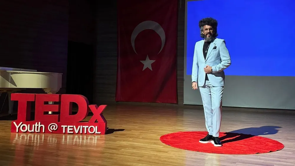 Tiyatrocu Eğitmen İlyas Çağlayan Yılın Tiyatro Eğitmeni Ödülüne Layık Görüldü…