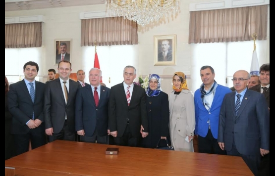 İsmail Kavuncu, Görevi Remzi Aydına Devretti